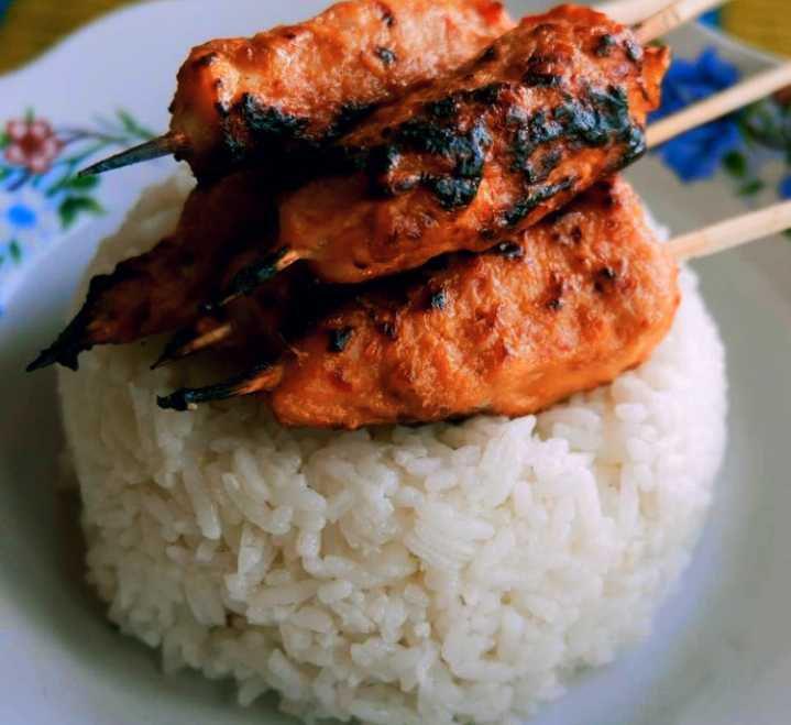 5 Jenis Sate yang Kamu Bisa Coba di Lombok
