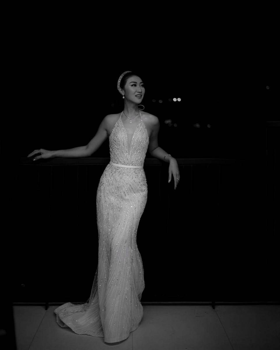 Artis pakai gaun pengantin rancangan Hian Tjen. (instagram.com/hiantjen)