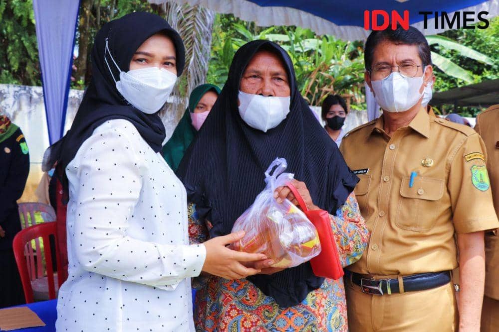 (Suasana OP Minyak Goreng di kecamatan Plakat Tinggi kabupaten Muba) IDN Times/Istimewa