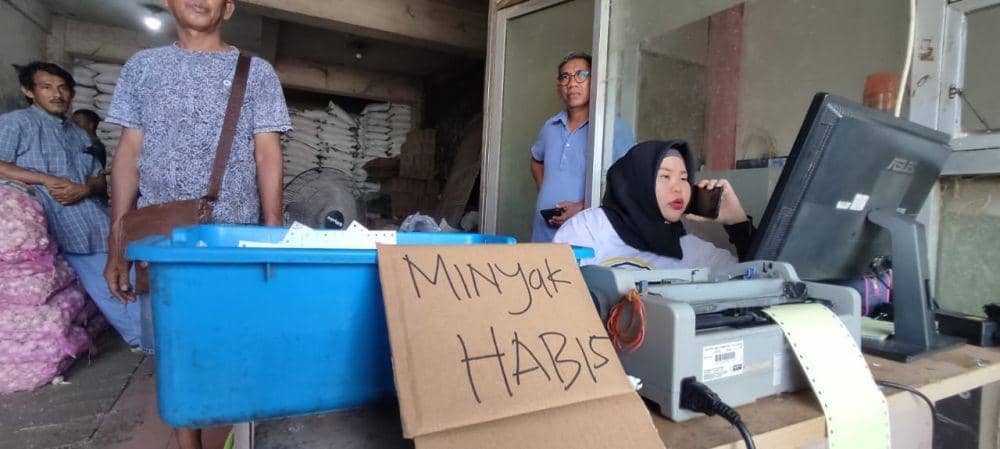 Minyak Goreng Langka, Pedagang Samarinda Mulai Dirundung Kesulitan