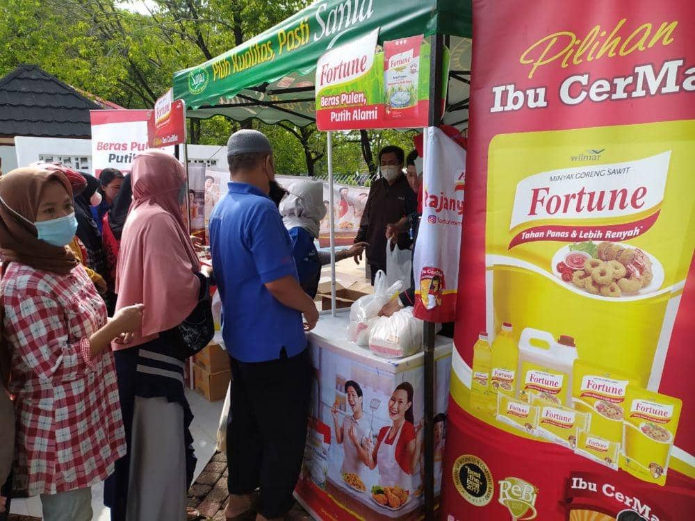 Pasar Murah Sembako di Makassar, Warga Serbu Minyak Goreng