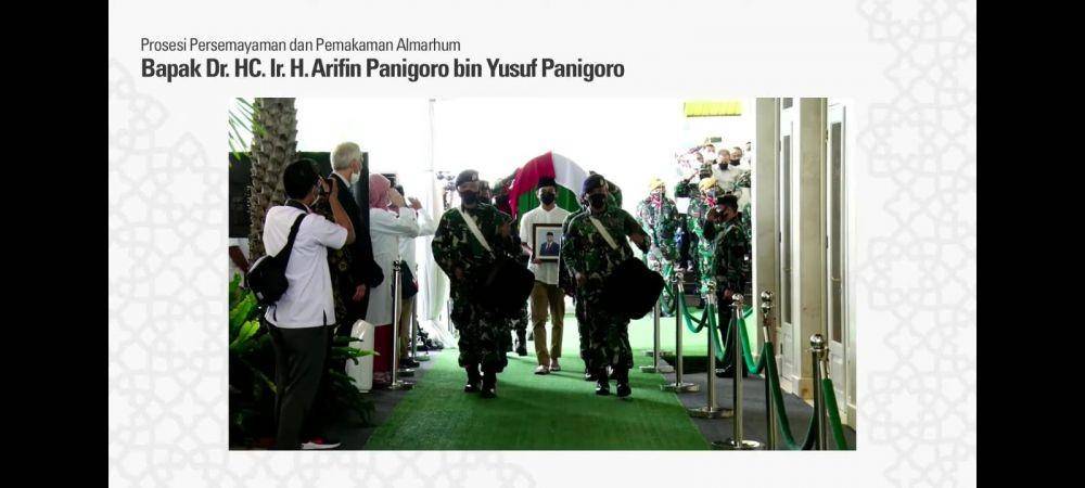 Upacara pemakaman almarhum Arifin Panigoro (Youtube.com/Medco Foundation)