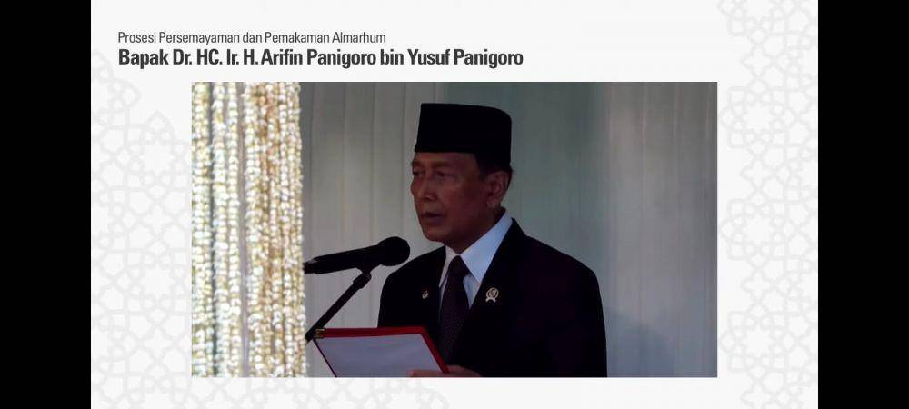 Ketua Wantimpres jadi inspektur upacara pemakaman almarhum Arifin Panigoro (Youtube.com/Medco Foundation)