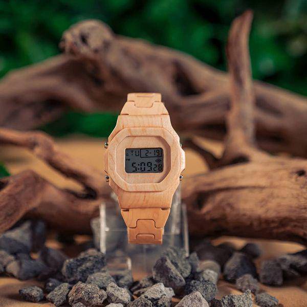 Jam tangan kayu Woodenway (instagram.com/woodenway.id)