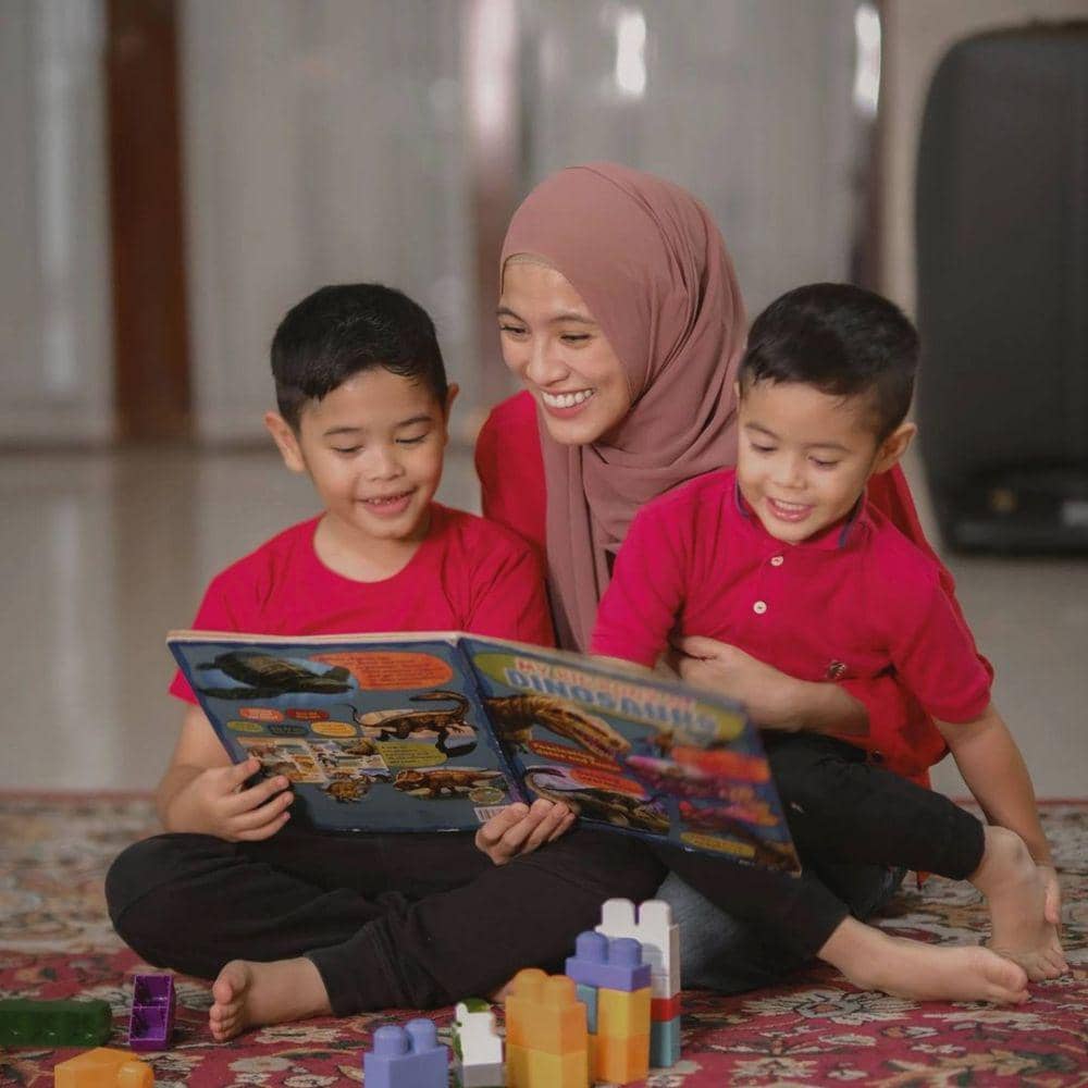 alysa soebandono (instagram.com/ichasoebandono)