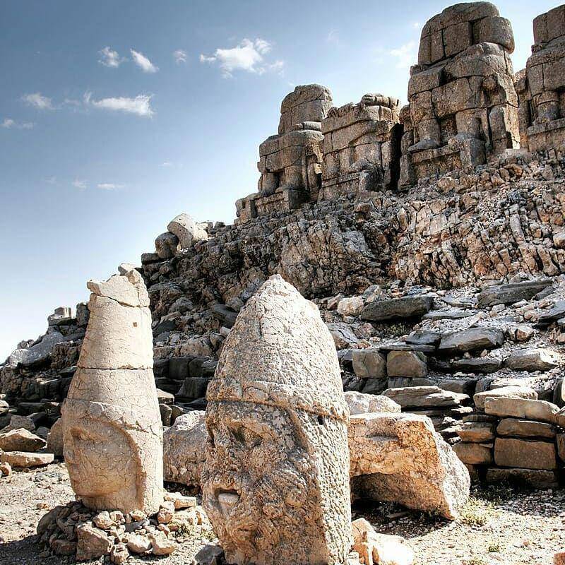 Mount Nemrut (instagram.com/ancient.scientist)