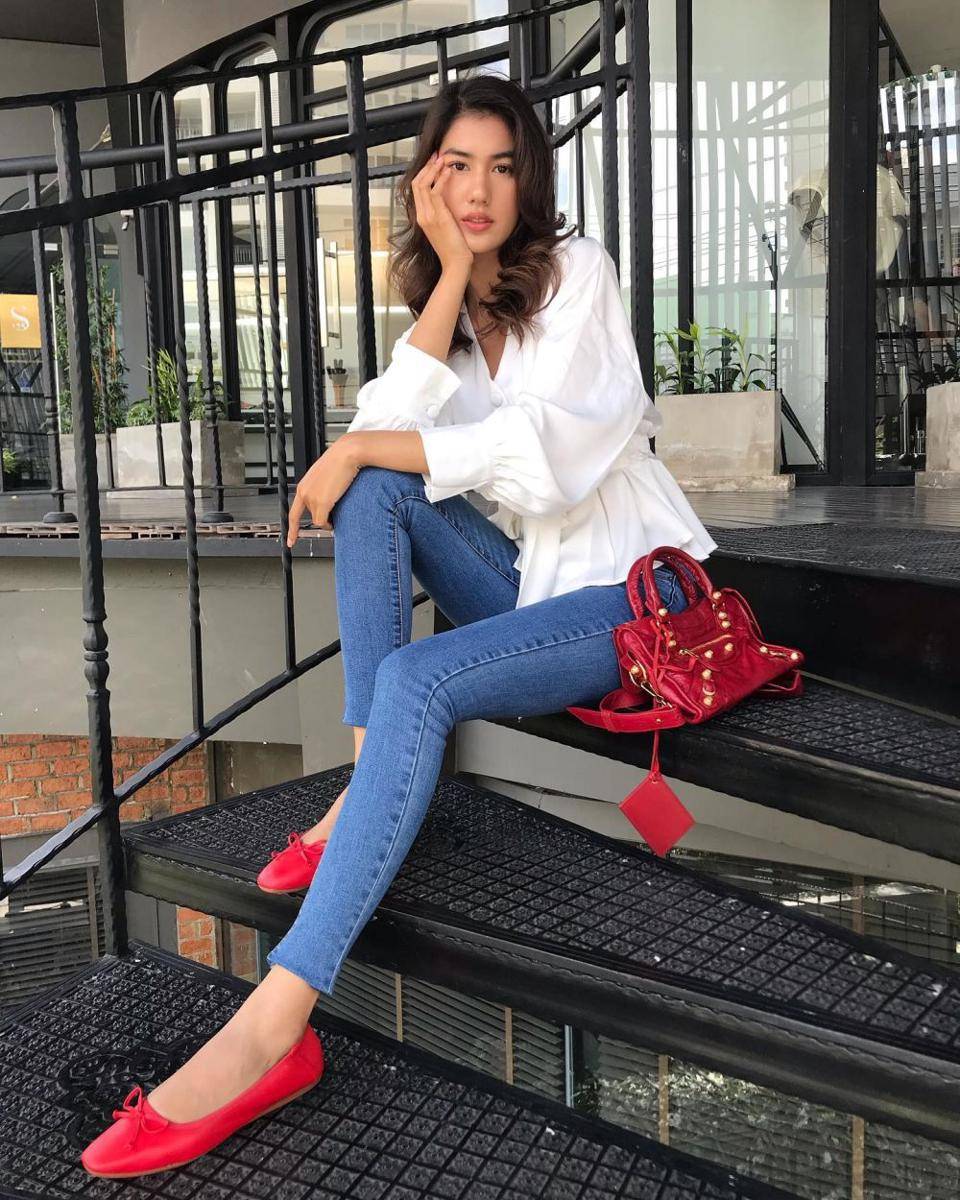 Pinkploy Paparwadee (instagram.com/pinkployy_)