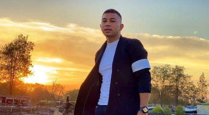 10 Fakta Fabio Asher, Penyanyi Bertahan Terluka yang Viral di TikTok