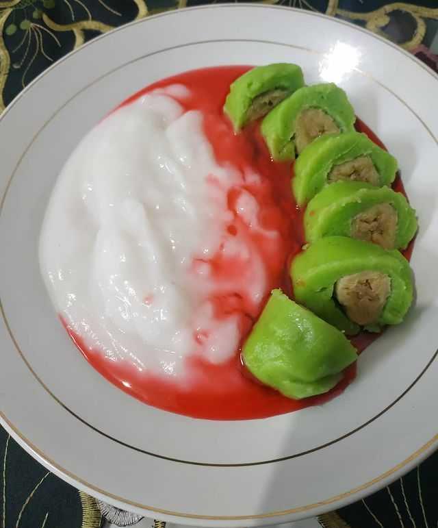 Resep Es Pisang Hijau yang Manisnya Menyegarkan