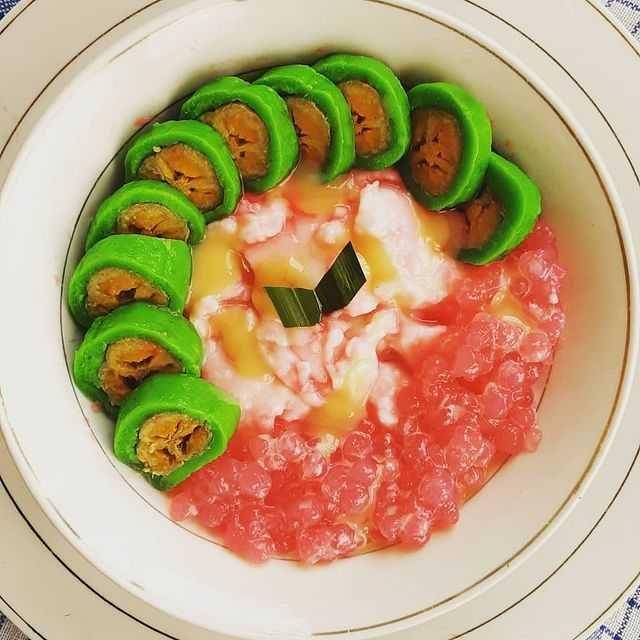 ilustrasi kudapan es pisang hijau (instagram.com/echo.homemade)