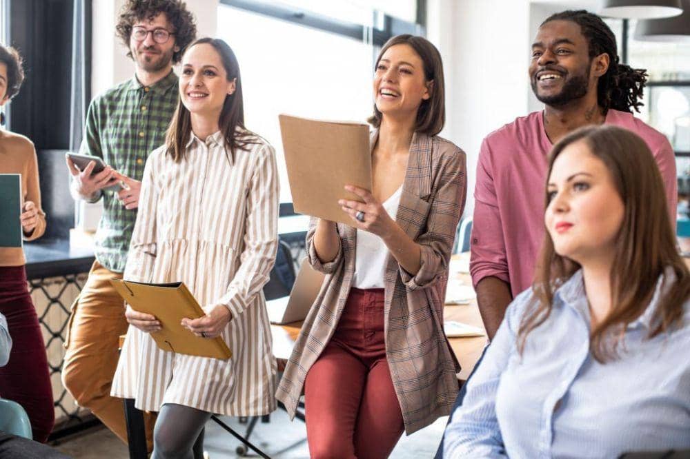 Ilustrasi rekan kerja. (Pexels.com/FreshSplash)