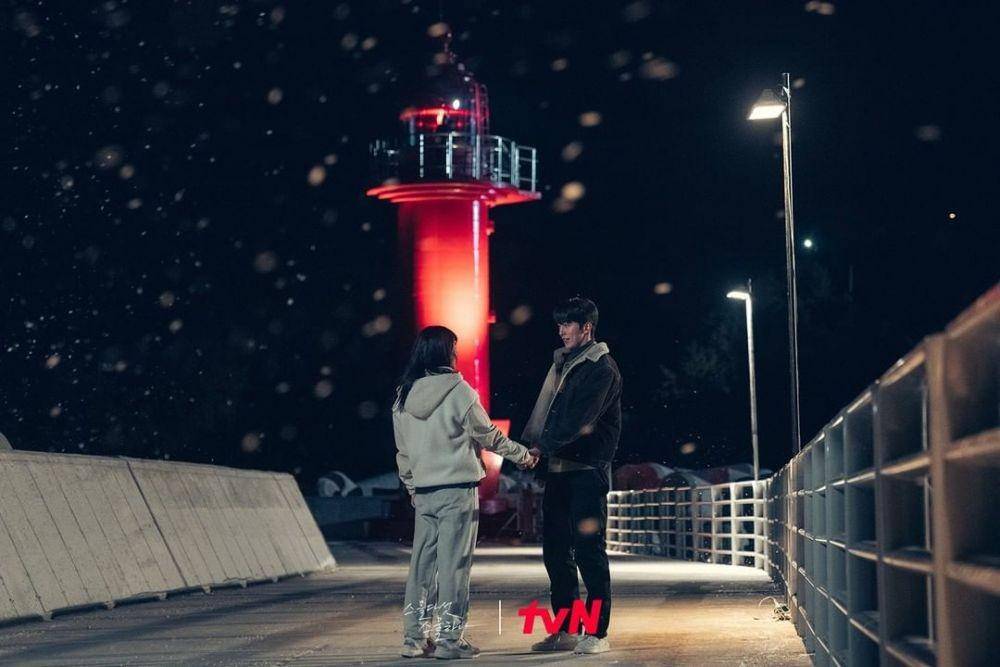 Nam Joo Hyuk dan Kim Tae Ri di drama Twenty Five Twenty One (instagram/tvn_drama)