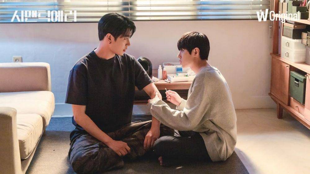 Park Seo Ham dan Jae Chan DONGKIZ di KDrama Semantic Error (Instagram.com/watcha_kr)