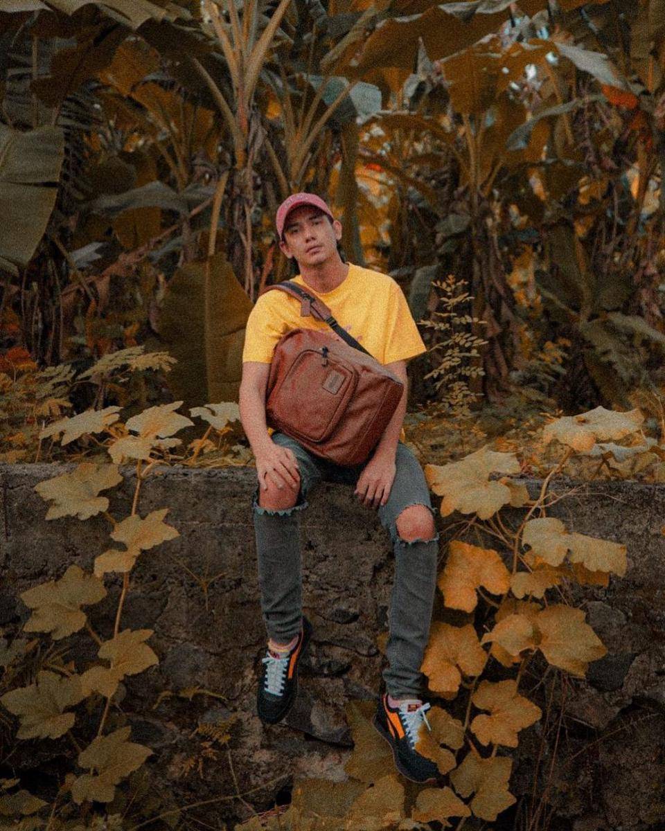 Adipati Dolken (instagram.com/adipati)