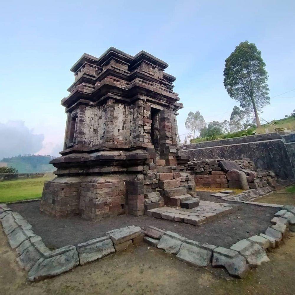 Candi Gatotkaca, Dieng, Banjarnegara, Jawa Tengah (instagram.com/dhimasjhn)
