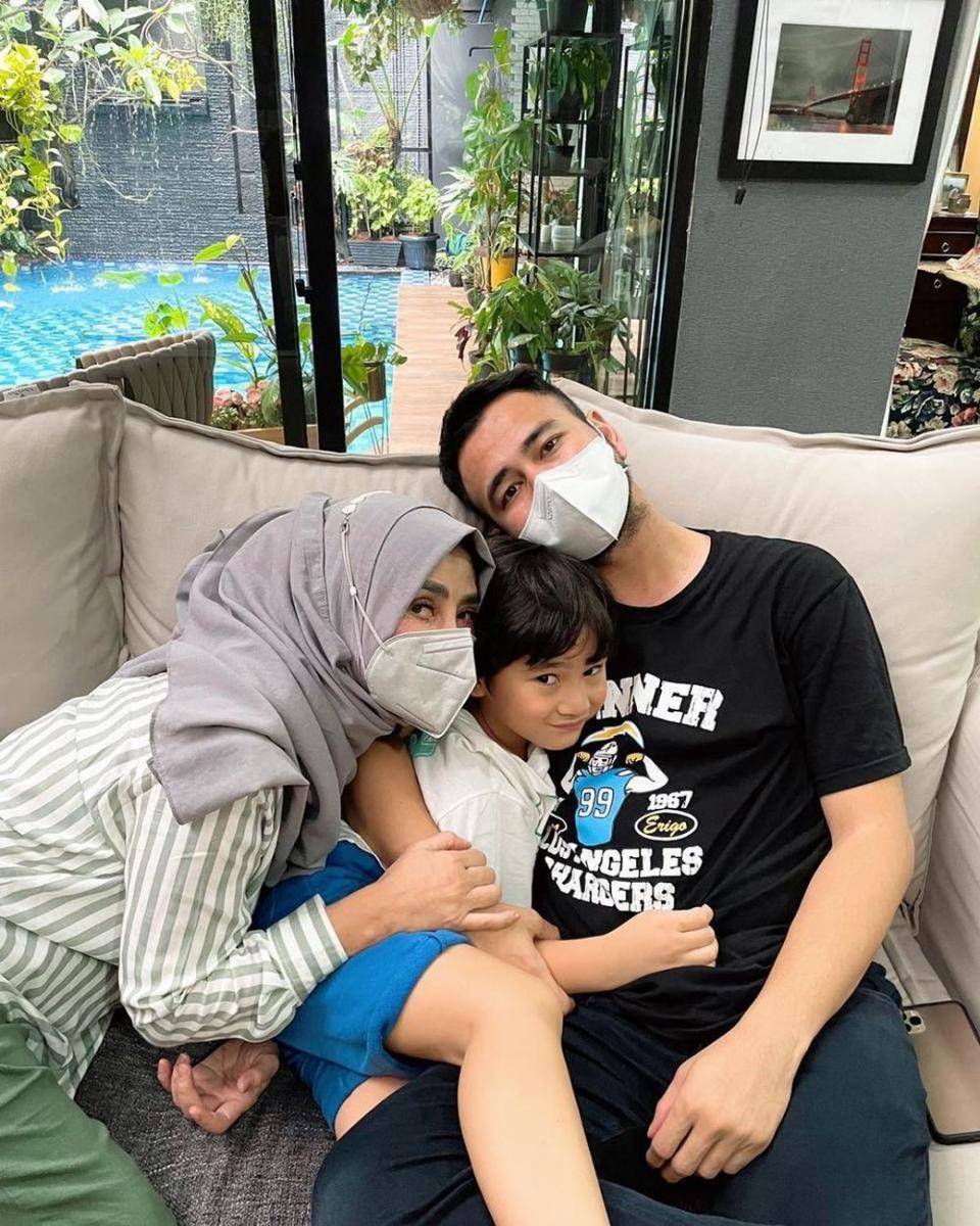 keluarga Raffi Ahmad (instagram.com/amy_r_qanita)