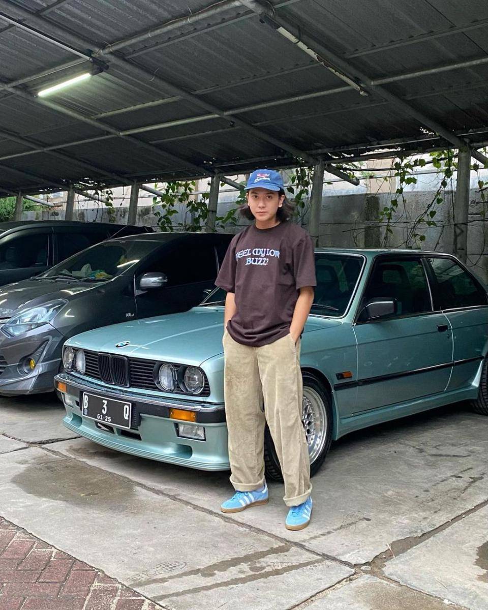 Iqbaal Ramadhan (instagram.com/iqbaal.e)