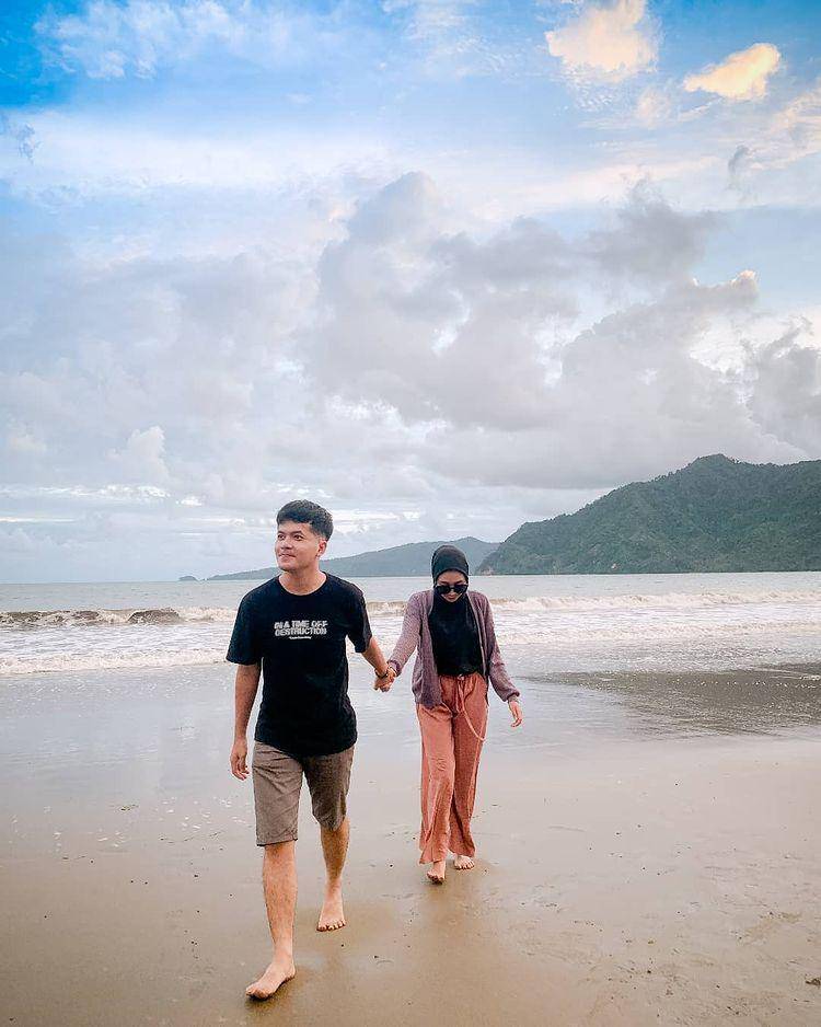 Dayat Idola Cilik dan istri (instagram.com/dayatsimbaiaaa)