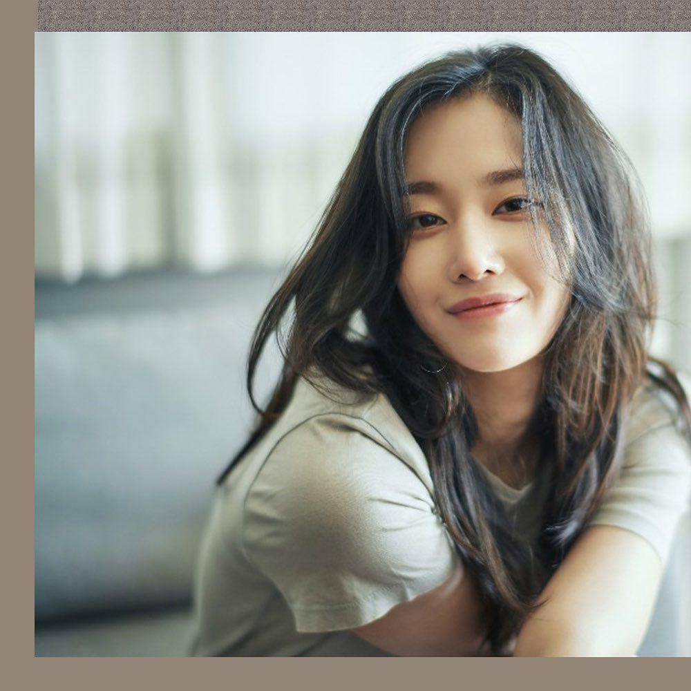 Jeon Jong Seo (instagram.com/junjongseo_official)