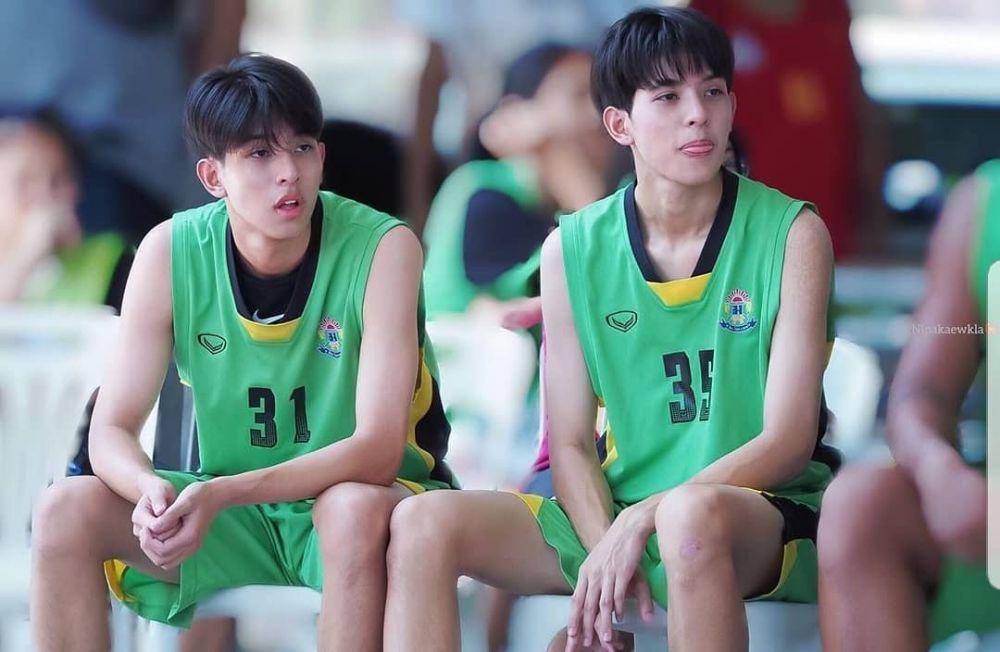 AJ Chayapol dan JJ Chayakorn (instagram.com/ jj__chayakorn)