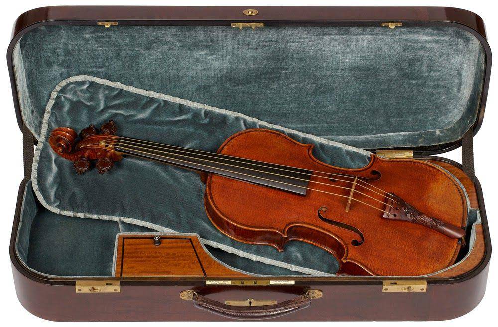 Lady Blunt Stradivarius Violin (stradivarius.org)