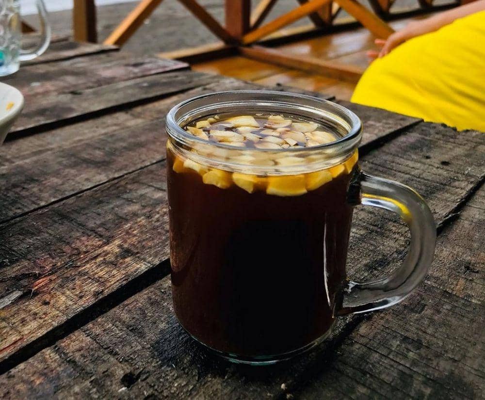 air guraka. (instagram.com/sukmawati_afrianto)