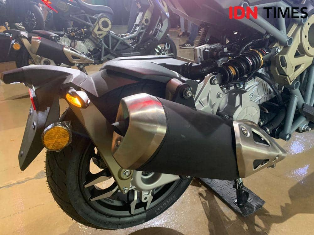 Kaki-kaki Italjet Dragster (IDN Times/Fadhliansyah)