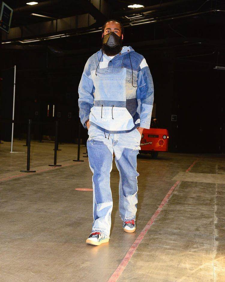 James Harden (instagram.com/jharden13)