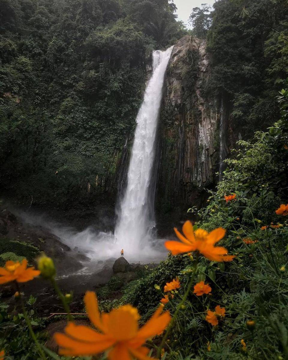 potret Air Terjun Tri Sakti (instagram.com/senursenja)