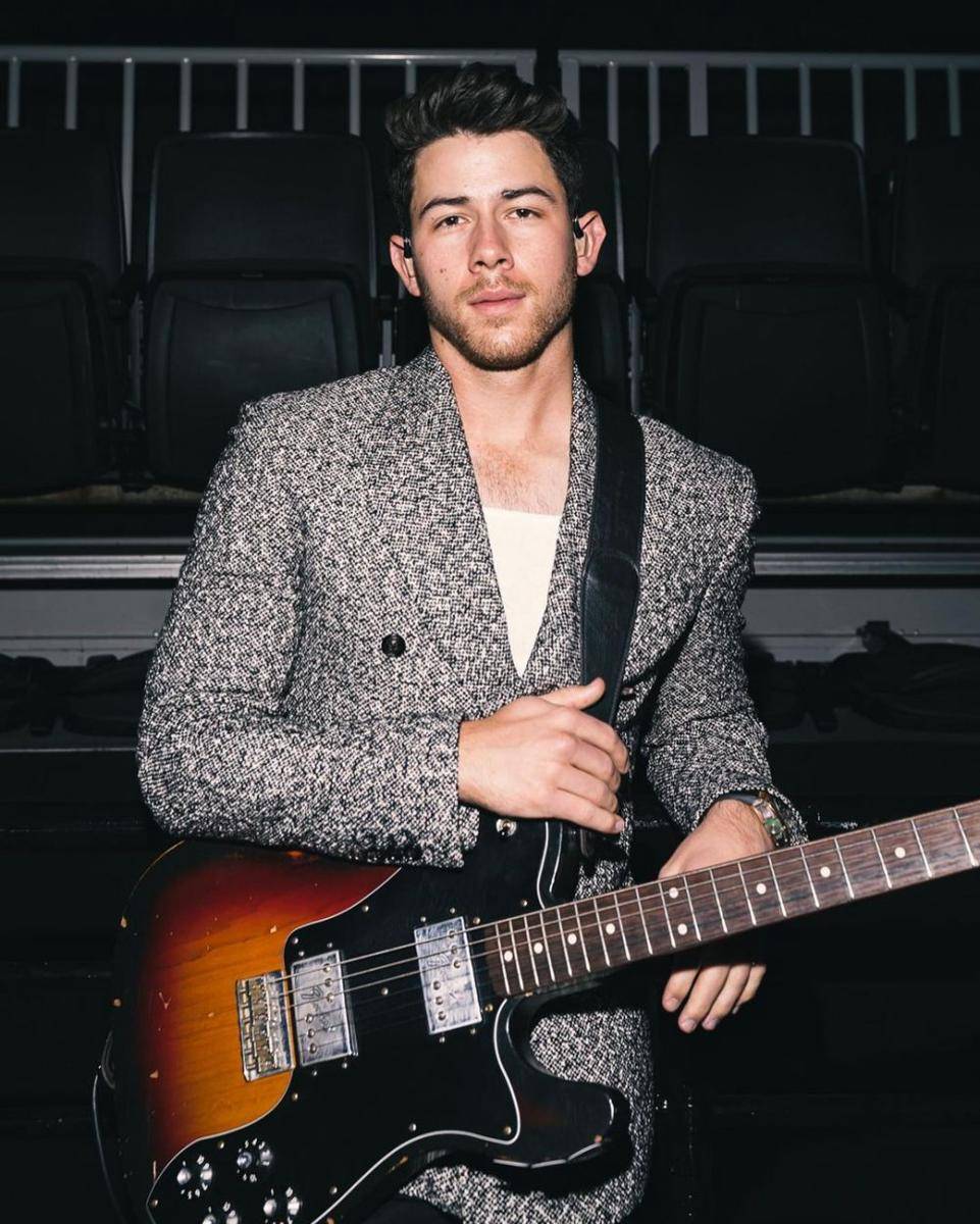 Nick Jonas (instagram.com/nickjonas)