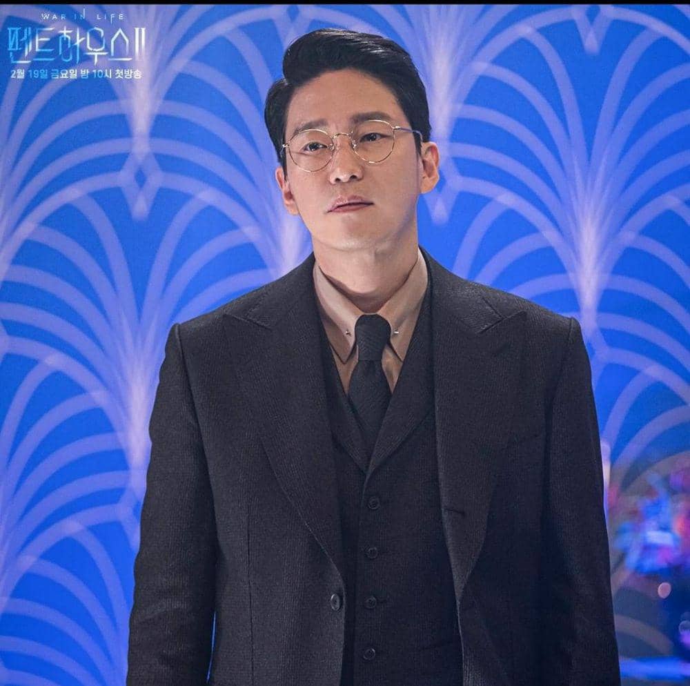 Uhm Ki Joon di drama Penthouse (instagram.com/sbsdrama.official)