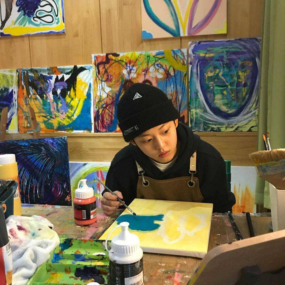potret Lee Yeon (instagram.com/h.a.y.eon)