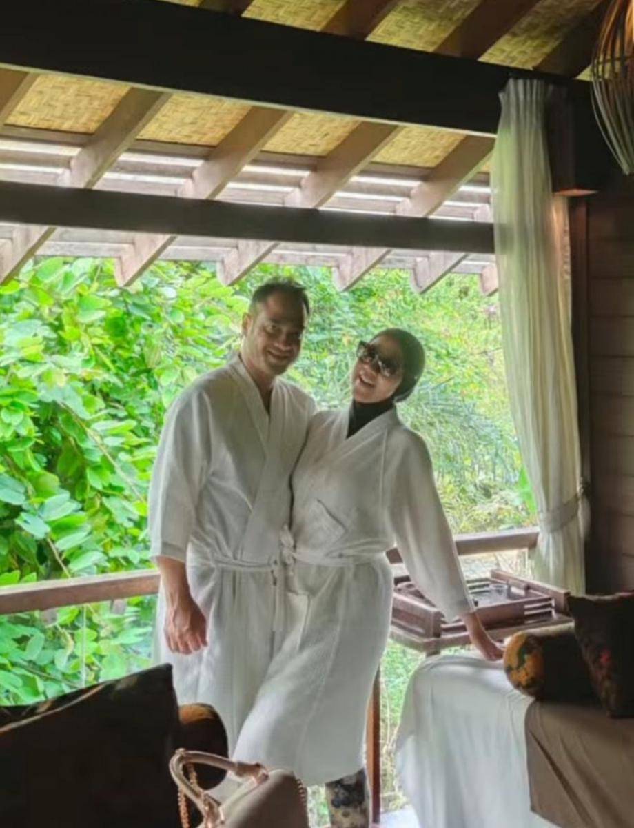Bulan madu Venna Melinda dan Ferry Irawan. (instagram.com/vennamelindareal)