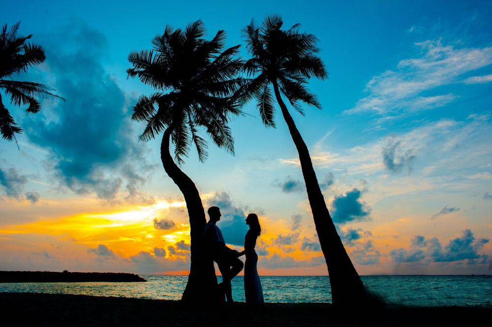 ilustrasi cinta (pexels.com/Asad Photo Maldives)