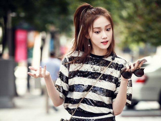 Lee Sung Kyung sebagai Baek In Ha di Cheese In The Trap (program.tving.com)
