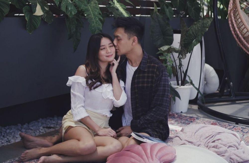 9 Potret Bucinnya Fendy Chow dan Stella, Jalani Lima Tahun Bersama