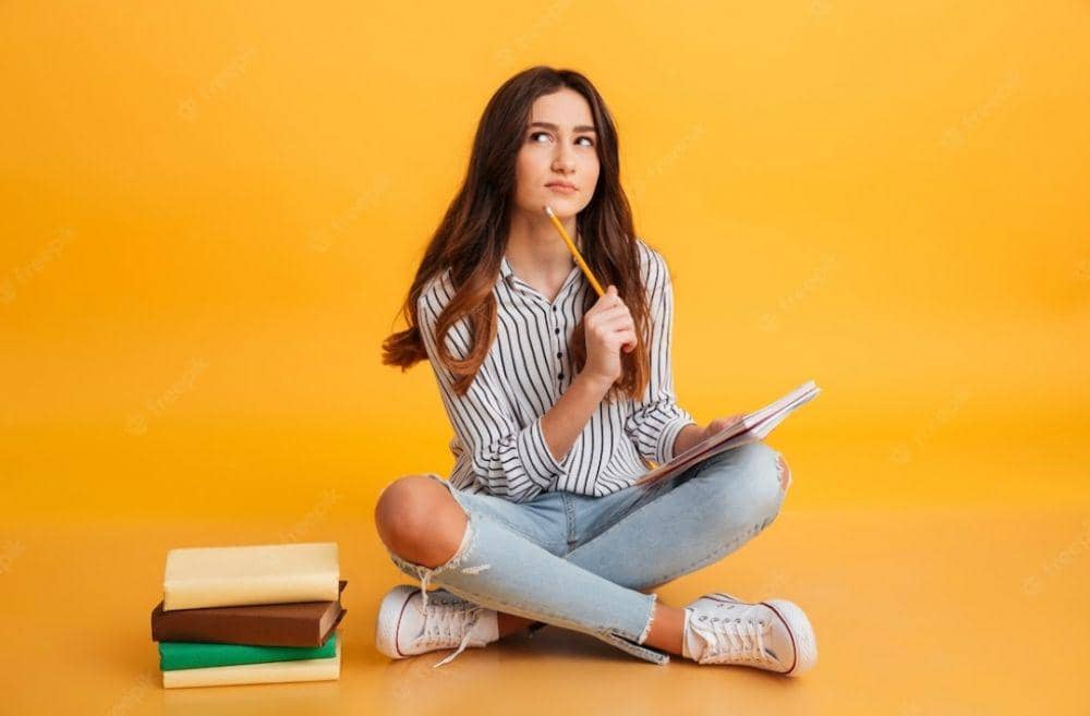 ilustrasi membuat rencana (freepik.com/drobotdean)