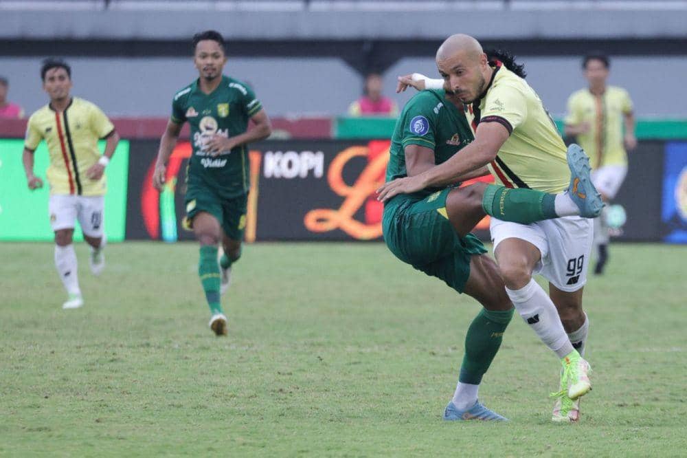 Pemain Persik Kediri saat melawan Persebaya Surabaya. IDN Times/ persikfcofficial