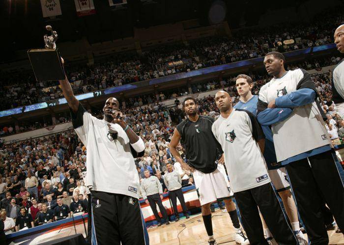 Kevin Garnett meraih gelar MVP pada 2004 saat masih berkostum Minnesota Timberwolves. (nba.com)