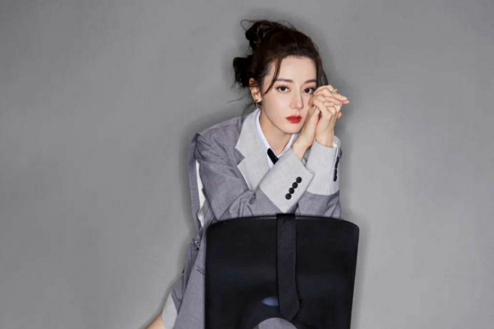 9 Fakta Peran Dilraba Dilmurat di Drama China Prosecution Elite