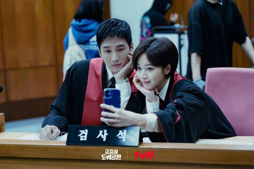cuplikan penampilan Ahn Bo Hyun dan Jo Bo Ah bintangi drama Military Prosecutor Doberman (dok. tvN/Military Prosecutor Doberman)