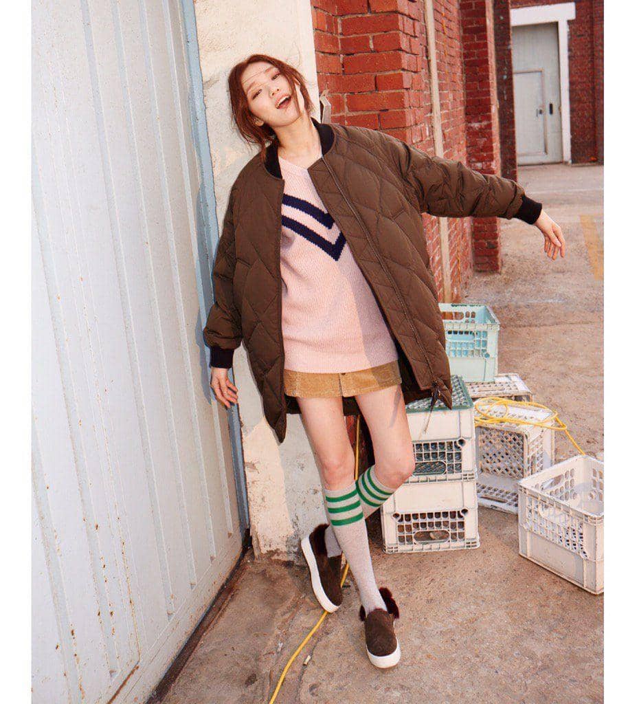 outer ala Lee Sung Kyung (twitter.com/Karinaa00480465)