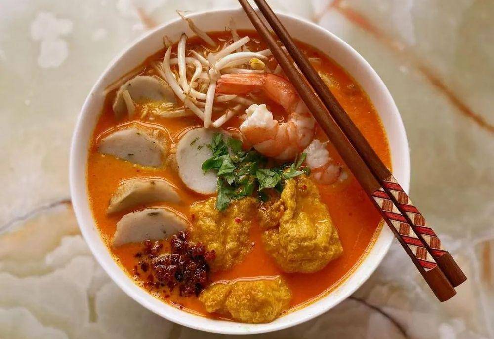 katong laksa (instagram.com/food__zion1)