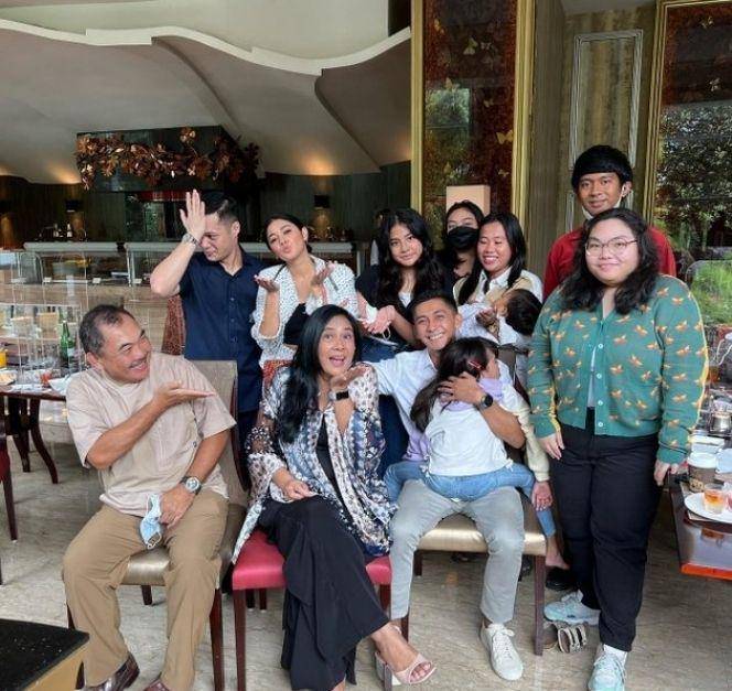 Lydia Kandou dan David Sumendap (instagram.com/david.sumendap)