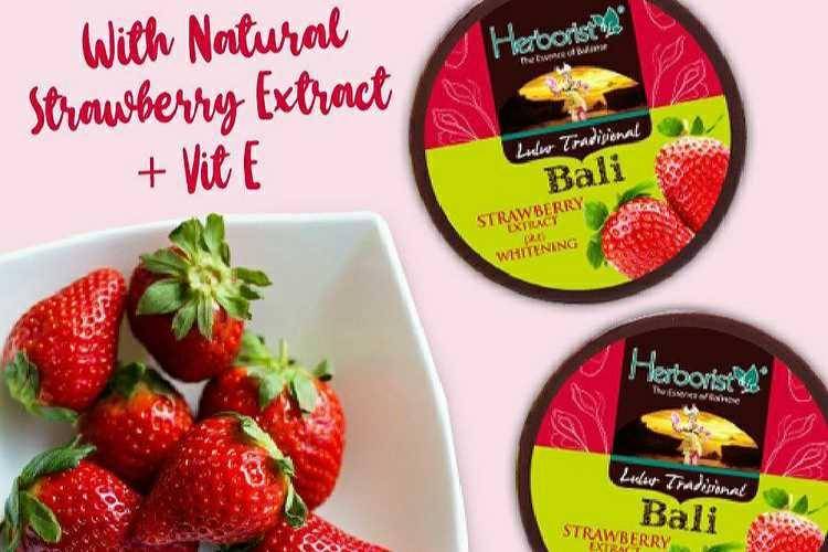 Body care strawberry (instagram.com/herboristnaturalcare)