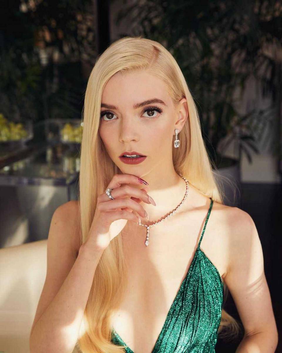 Anya Taylor-Joy (instagram.com/anyataylorjoy)
