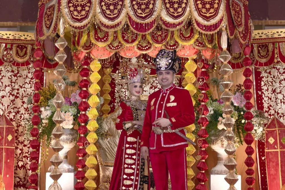 10 Potret Ngunduh Mantu Rizal Djibran dan Sarah, Kental Adat Gorontalo