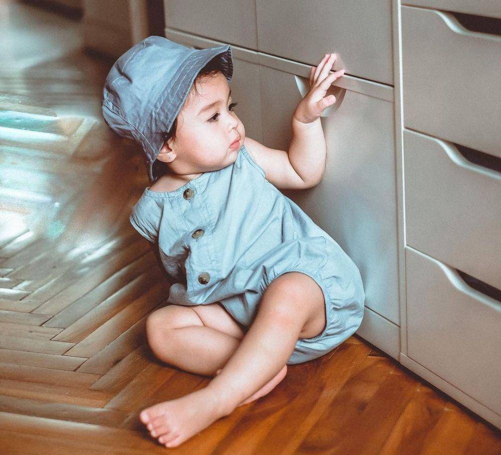 Cara Rose anak Rianti Cartwright (instagram.com/riantic)