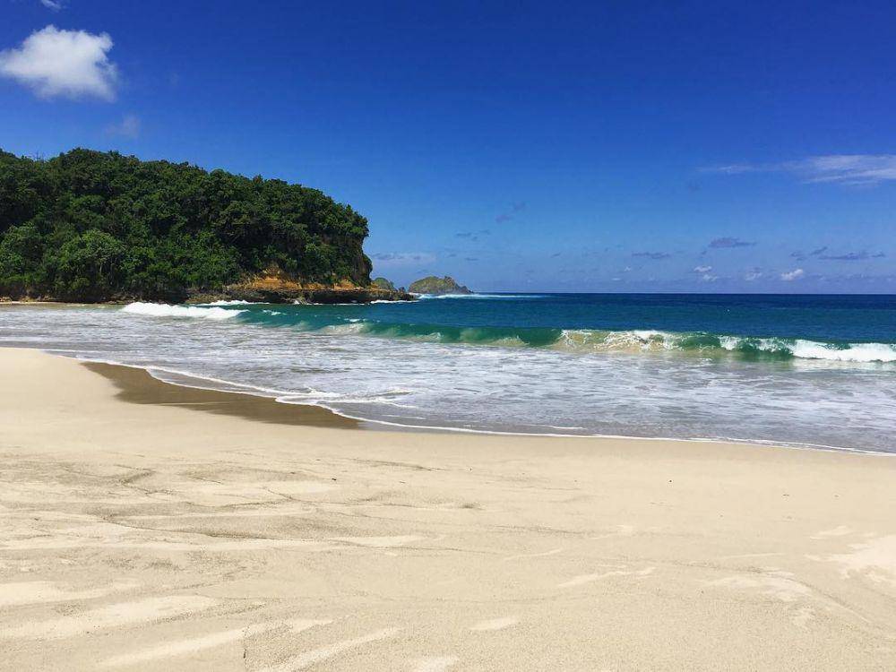 potret Pantai Lailiang (instagram.com/ikanbungkus)