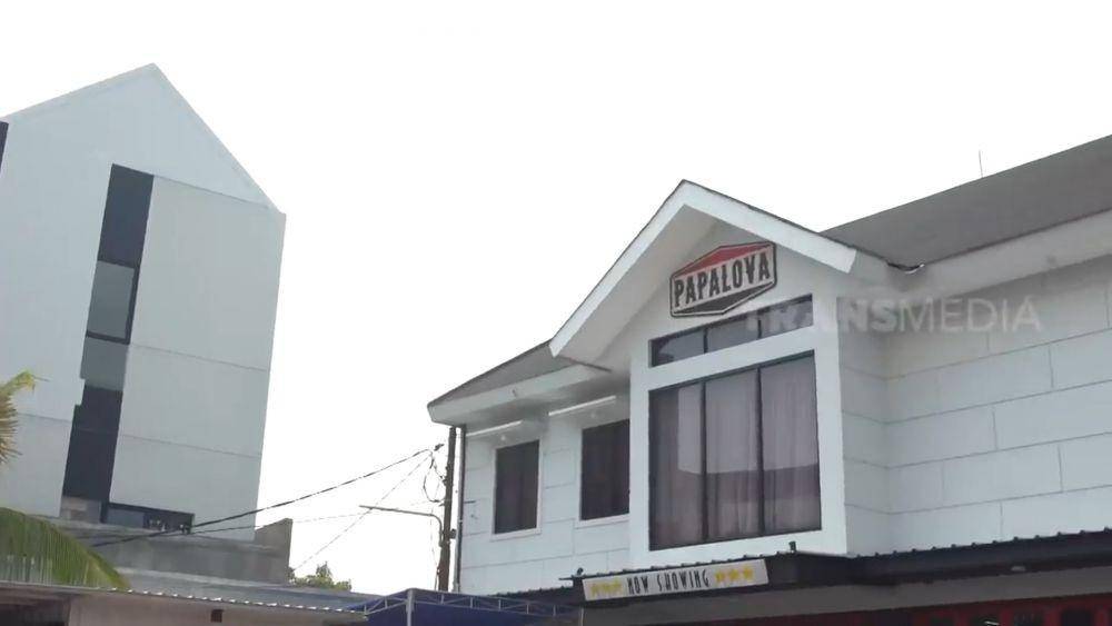 potret garasi mewah Andre Taulany (youtube/TRANS7 OFFICIAL)
